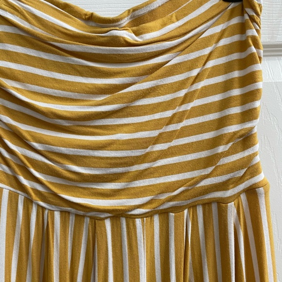 Yellow Striped Strapless Long Jumpsuit - Picture 3 of 5
